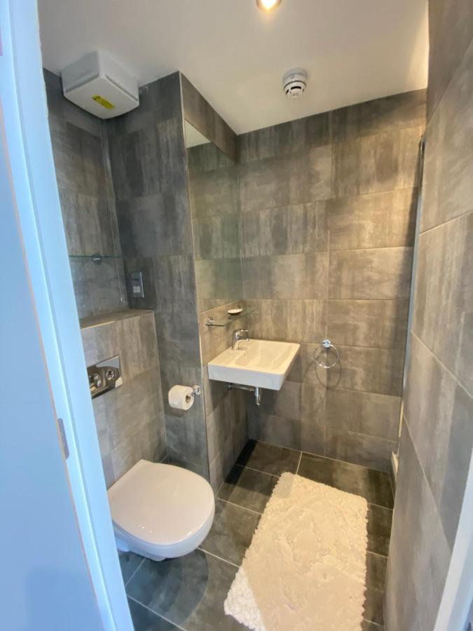 Eyre Square Galway Central Self Catering Ngoại thất bức ảnh